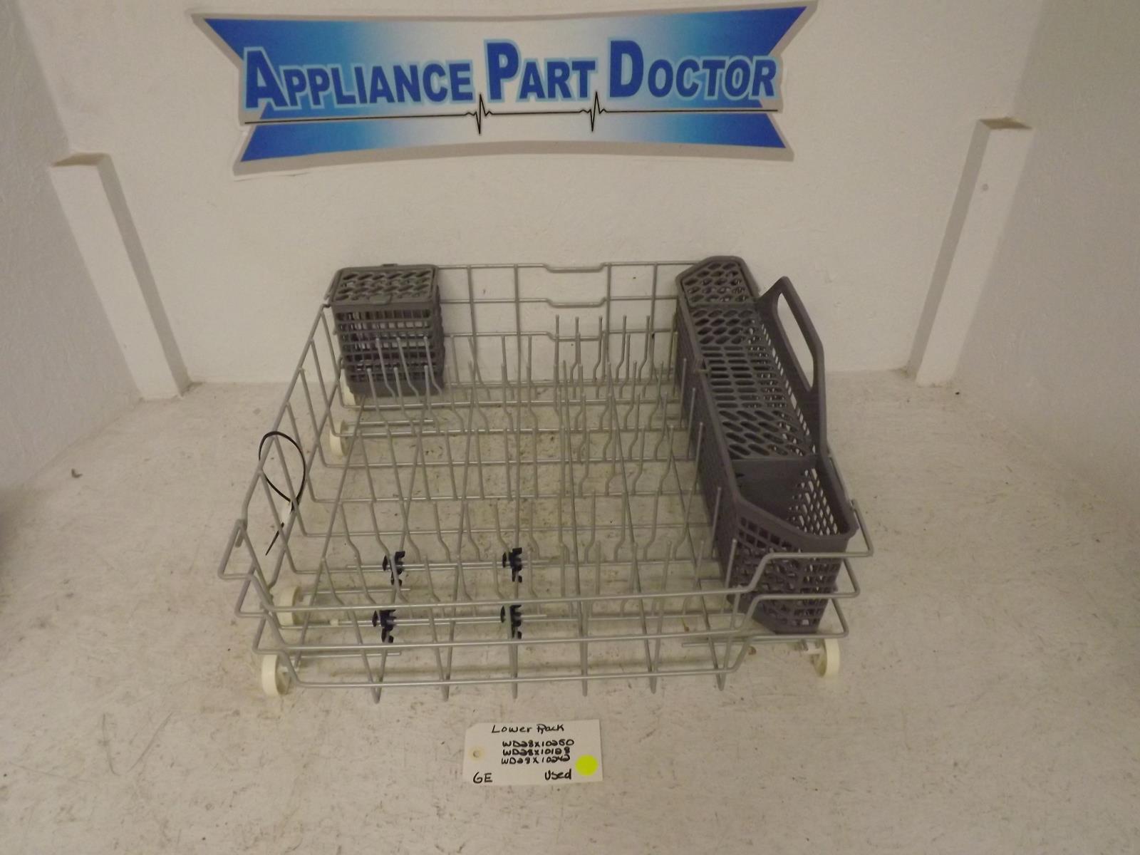 GE Dishwasher WD28X10250 WD28X10128 WD28X10242 Lower Rack Used GE Dishwasher WD28X10250 WD28X10128 WD28X10242 Lower Rack Used